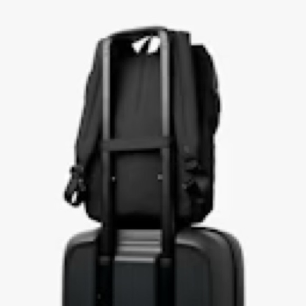 Bellroy Via Workpack in Black - Picture 5 of 12